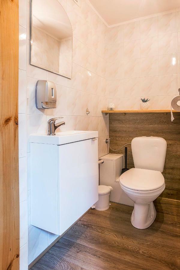 אוסטראון Bastowka Apartamenty מראה חיצוני תמונה